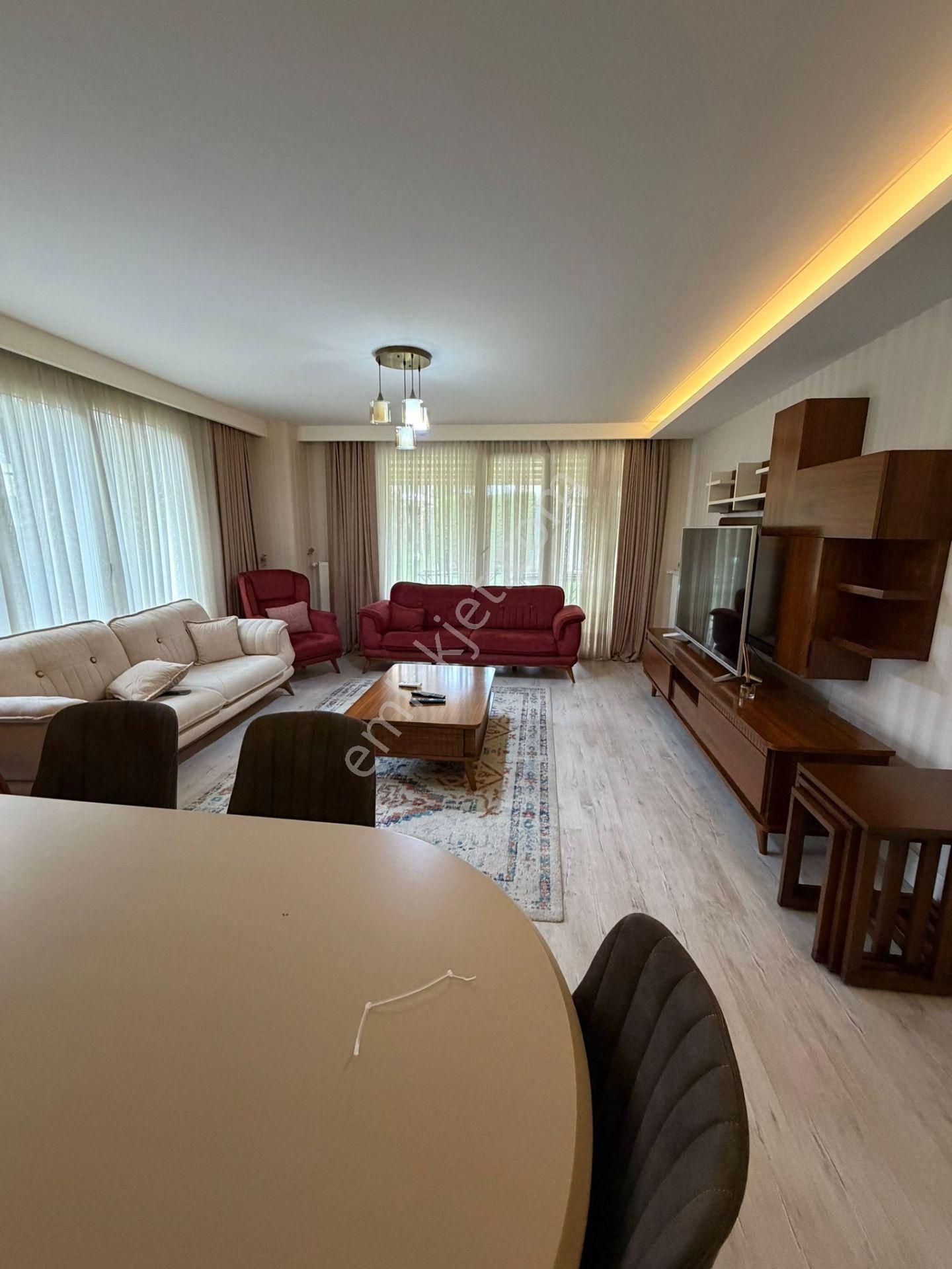 Beylikdüzü Adnan Kahveci Mahallesi Kalekent 2. Etap Sitesi 2+1 135 M2 Kiralık Full Lüx Eşyalı Daire - Görsel 3