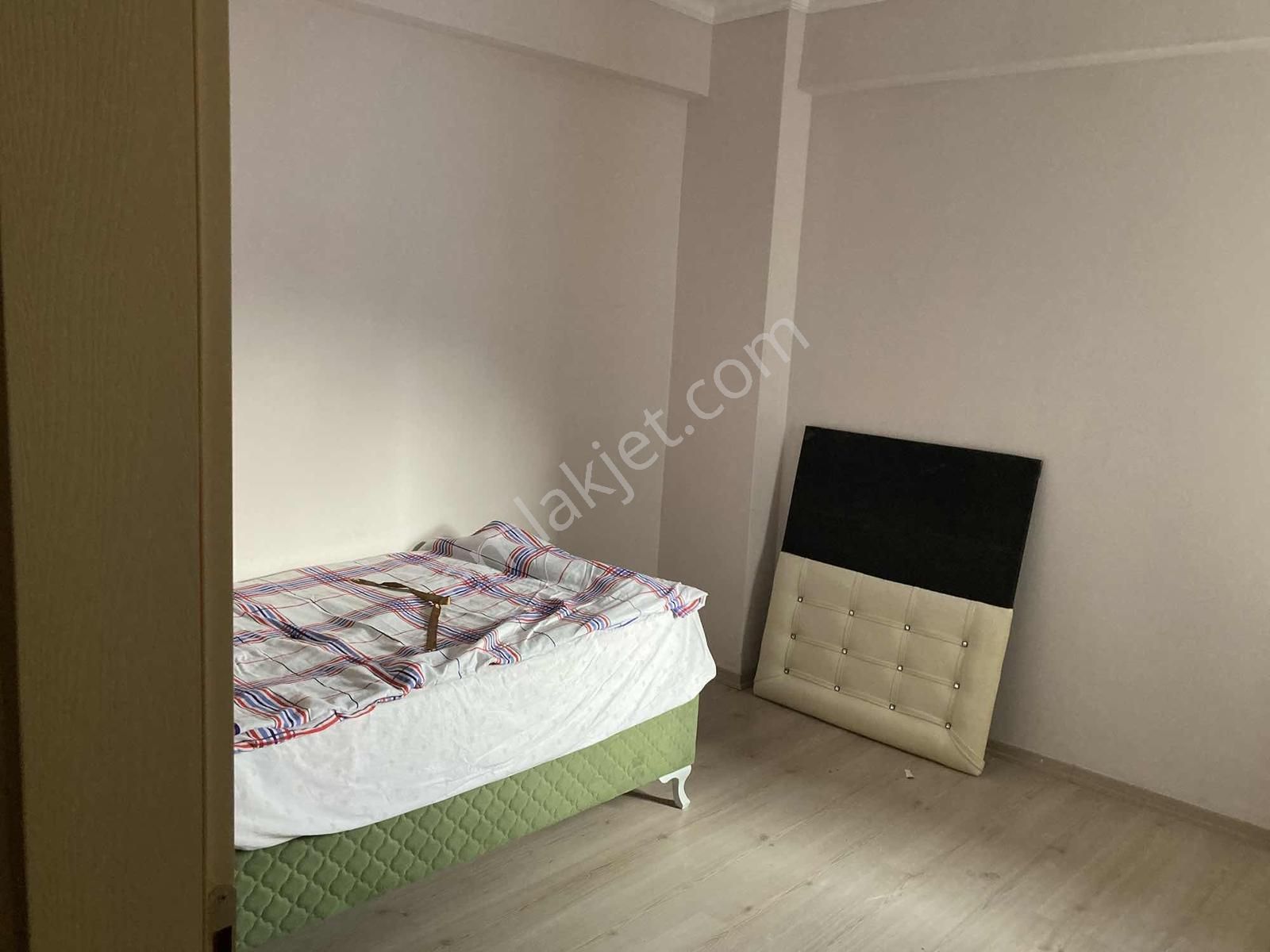 Sakarya Kaynarcada 2+1 Kiralık Daire İş Yeri - Görsel 4