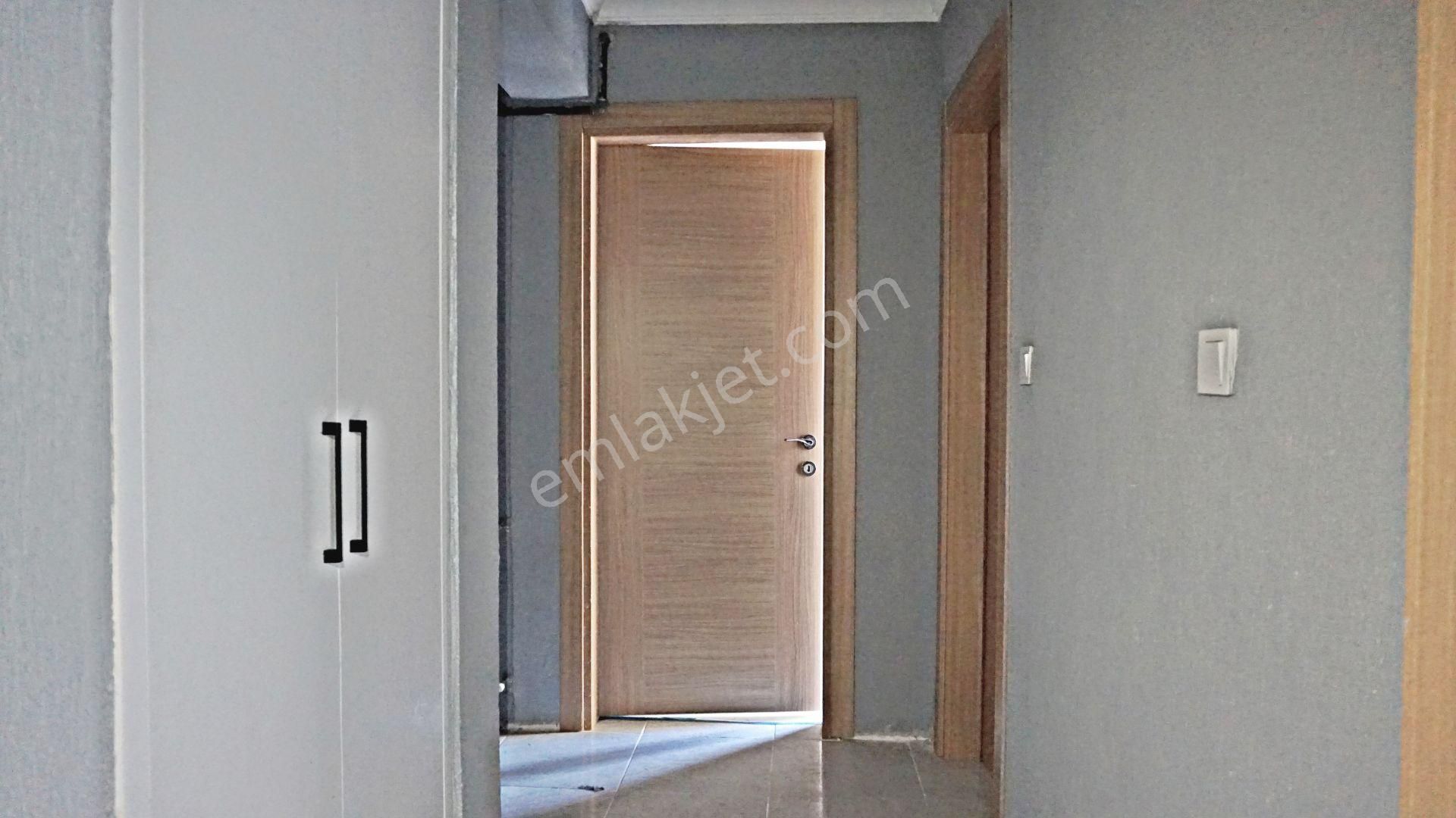 Çiğli Şirintepede Kiralık Acık Mutfak Dogalgazlı Daire - Görsel 24