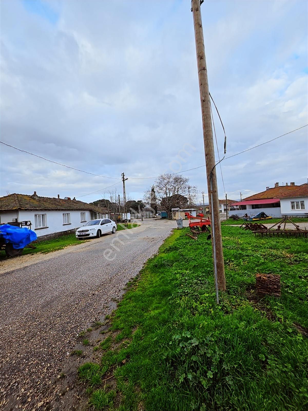 İnceoğlundan Adaköy'de Satılık Avlulu Kerpiç Ev - Görsel 9