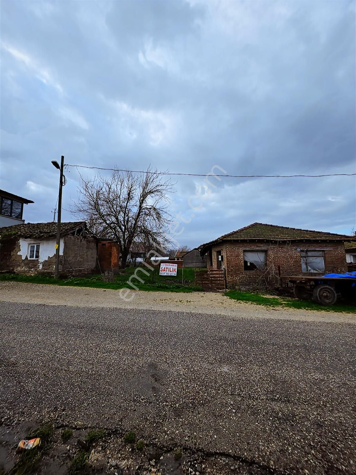 İnceoğlundan Adaköy'de Satılık Avlulu Kerpiç Ev - Görsel 2