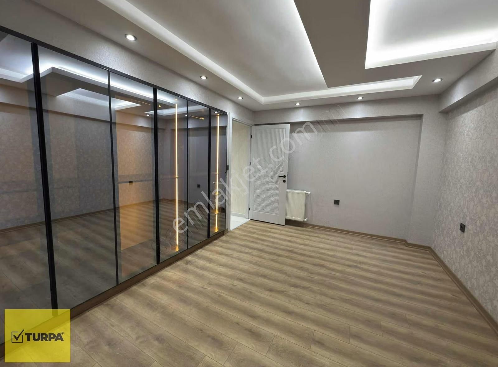 Balçova Teleferik Mah. 3+1 Ferah Ultra Lüks Bahçeli Satılık - Görsel 8