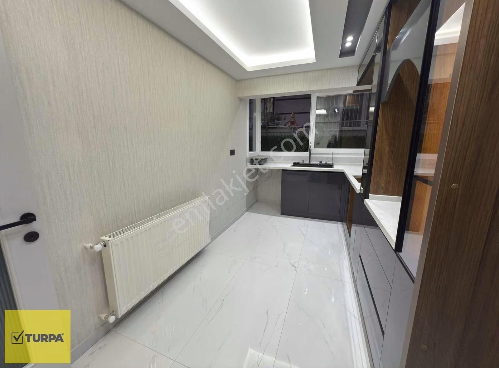 Balçova Teleferik Mah. 3+1 Ferah Ultra Lüks Bahçeli Satılık - Görsel 14