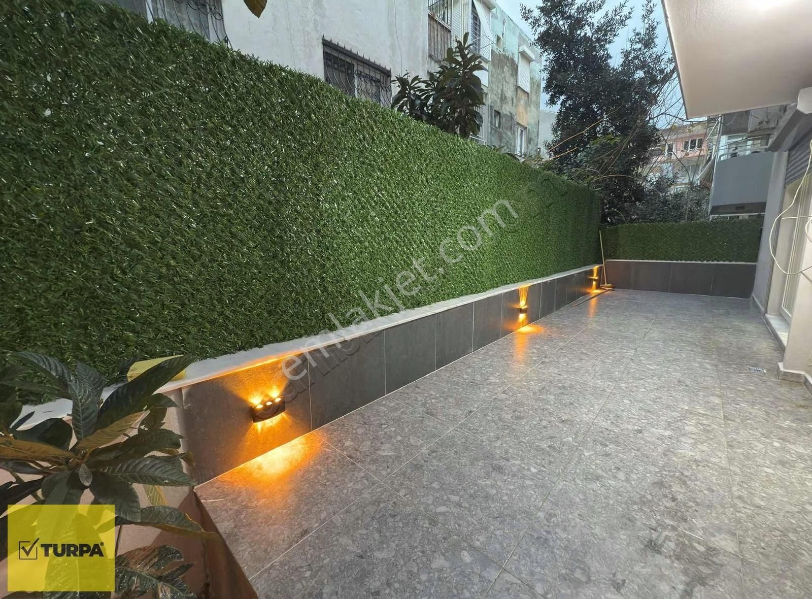 Balçova Teleferik Mah. 3+1 Ferah Ultra Lüks Bahçeli Satılık - Görsel 13