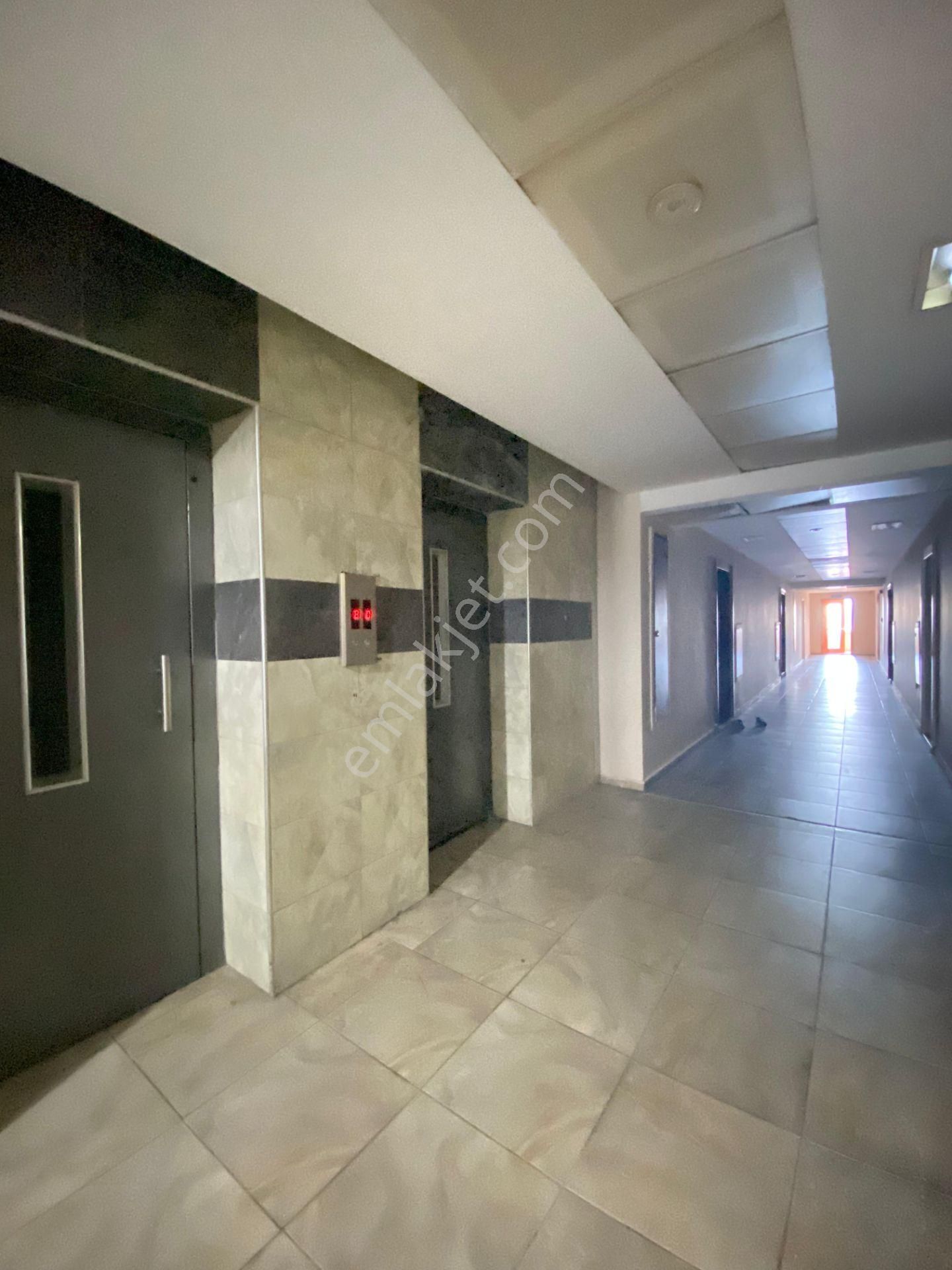 Esenyurt Gökevler Mahallesi 2+1 Eşyalı Kiralık Daire Tüyap Fuar Ve Metrobüse 2 Dk. Yürüme Mesafesi - Görsel 21