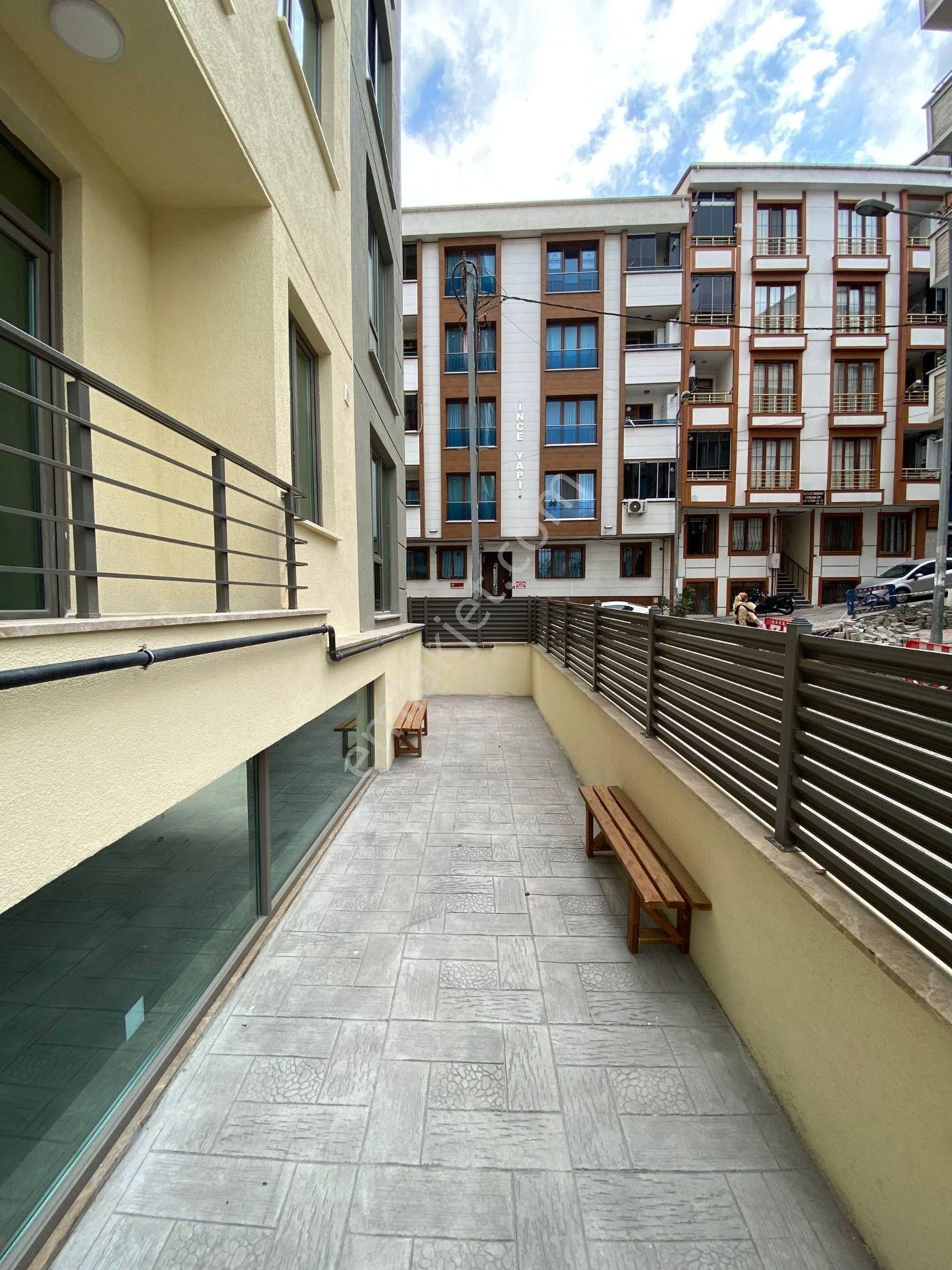 Esenyurt Tabela İncirtepe Mahallesi 2+1 Kiralık Sıfır Daire Butik Aile Sitesinde Amerikan Mutfak - Görsel 20