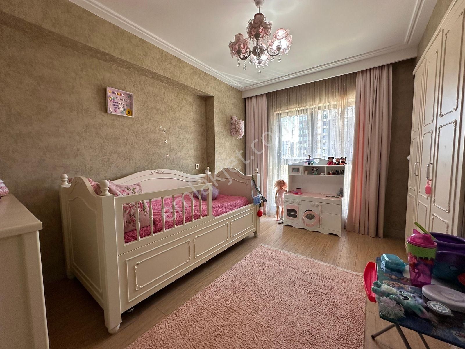 Arissa Göksu'da Göl Cepheli Satılık 4.5+1 Ultra Lüks Daire - Görsel 24