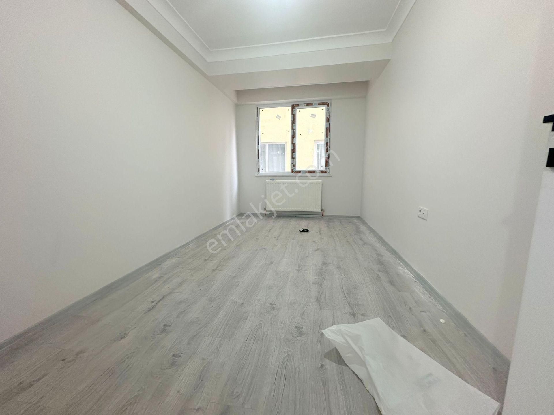 İsa Gayrimenkulden Hürriyette Geniş Kullanışlı Ara Kat Daire - Görsel 5