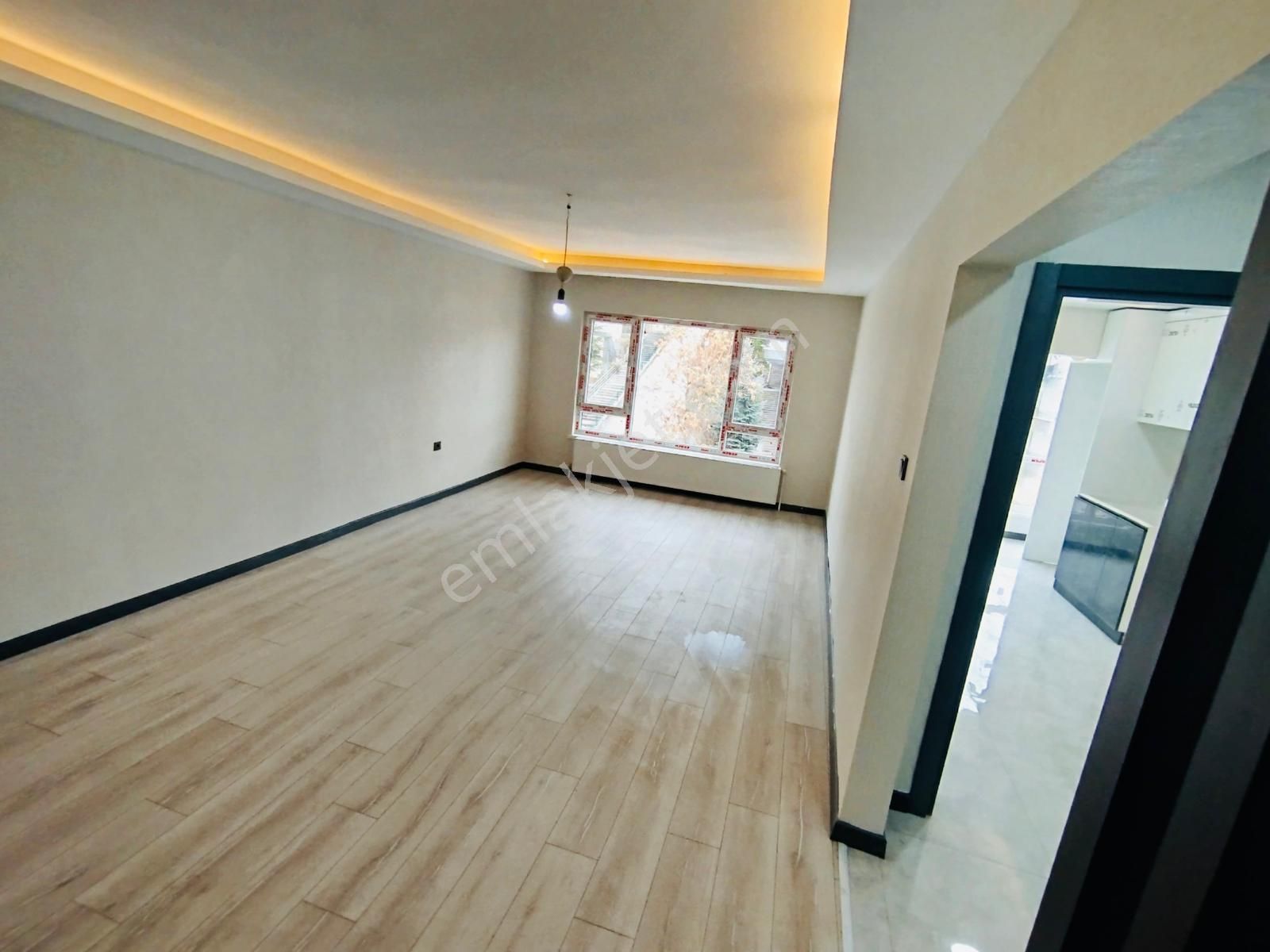 (1205) Keçiören İncirli 19 Mayısta 3+1 Full Yapılı Orta Kat Satılık Daire!!!