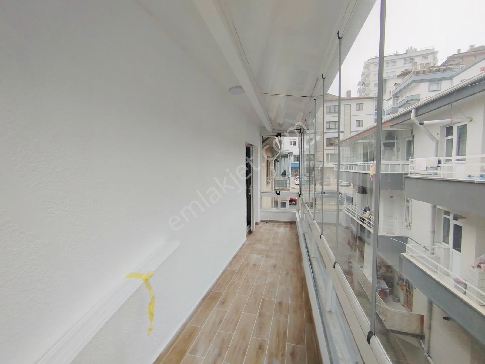 (1205) Keçiören İncirli 19 Mayısta 3+1 Full Yapılı Orta Kat Satılık Daire!!! - Görsel 6