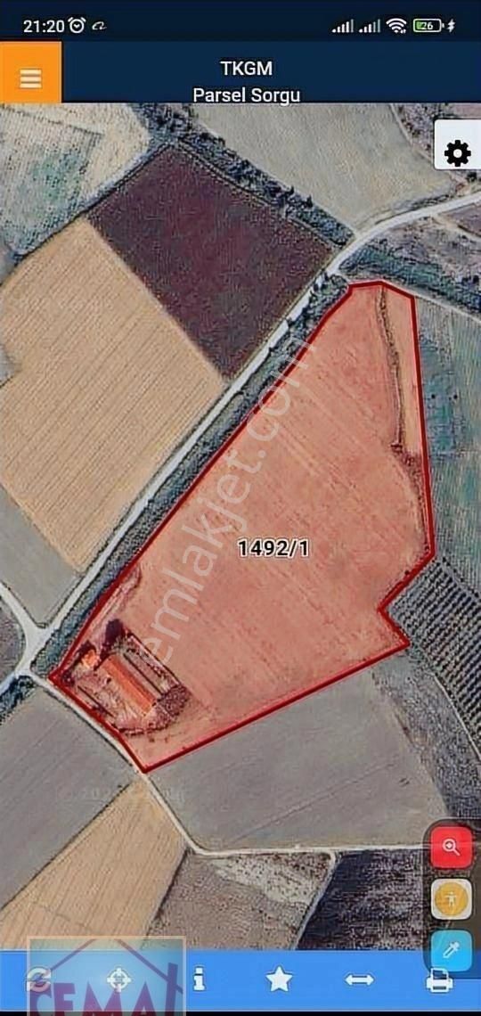 Cemal Emlak Bursa Mustafakemalpaşa Demirelli 53 Dnm Üstü Çiftlik