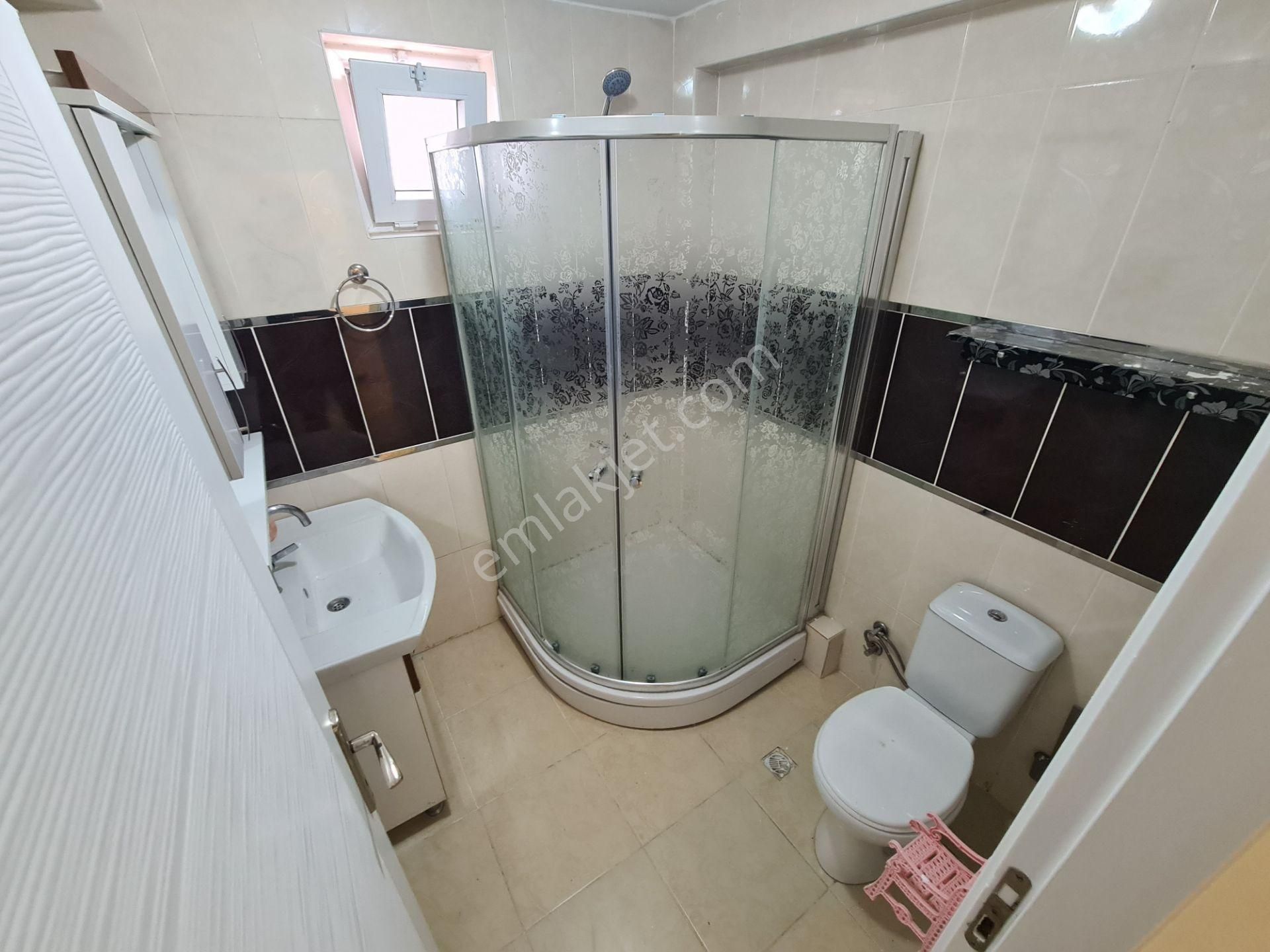 Karakeçili Cd. Paraleli Arakatta 2-banyolu Full Yapılı Geniş 3+1 - Görsel 19