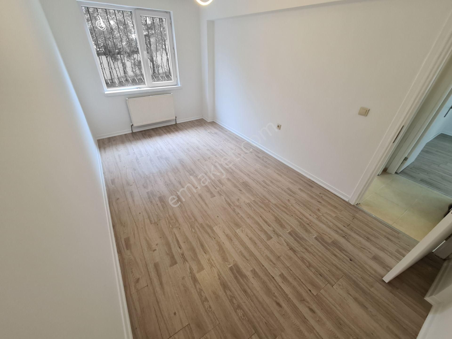 Karakeçili Cd. Paraleli Arakatta 2-banyolu Full Yapılı Geniş 3+1 - Görsel 27