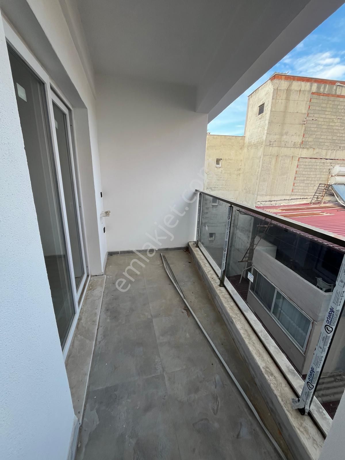 Kuşadası Davutlar’da Asansörlü Çatı Dubleks Satılık Daire - Görsel 10