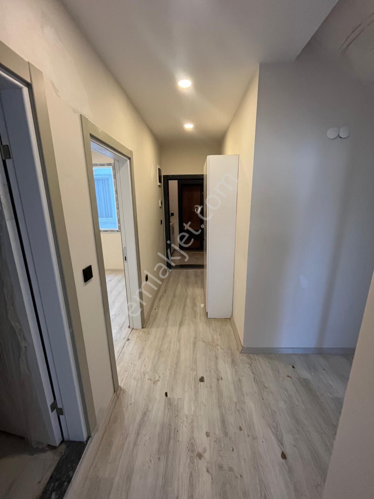 Kuşadası Davutlar’da Asansörlü Çatı Dubleks Satılık Daire - Görsel 13