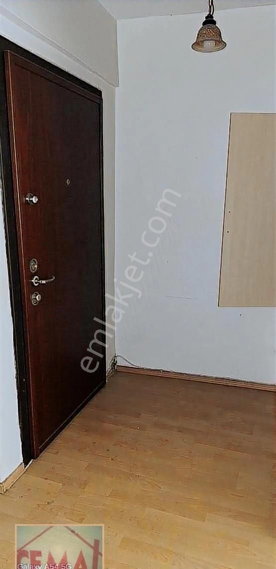 Cemal Emlak Bursa Yıldırım Namazgah Pazar İçinde 2,ara Geniş Bal - Görsel 7