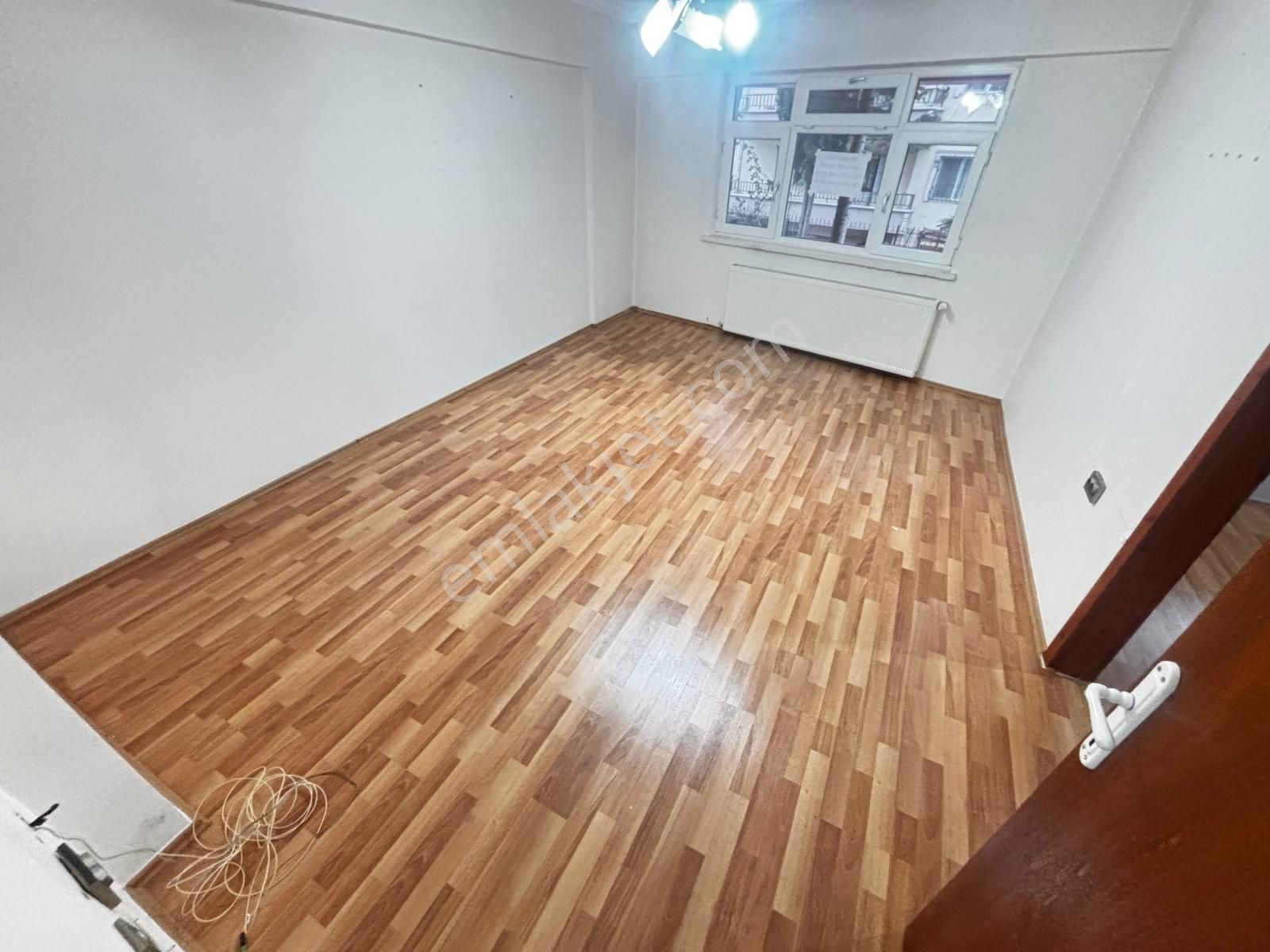 Yılmaz Gayrimenkulden 3+1 Kat Konumunda Yüksek Giriş 17.000 Pazarlıklı Yapılı Daire - Görsel 2