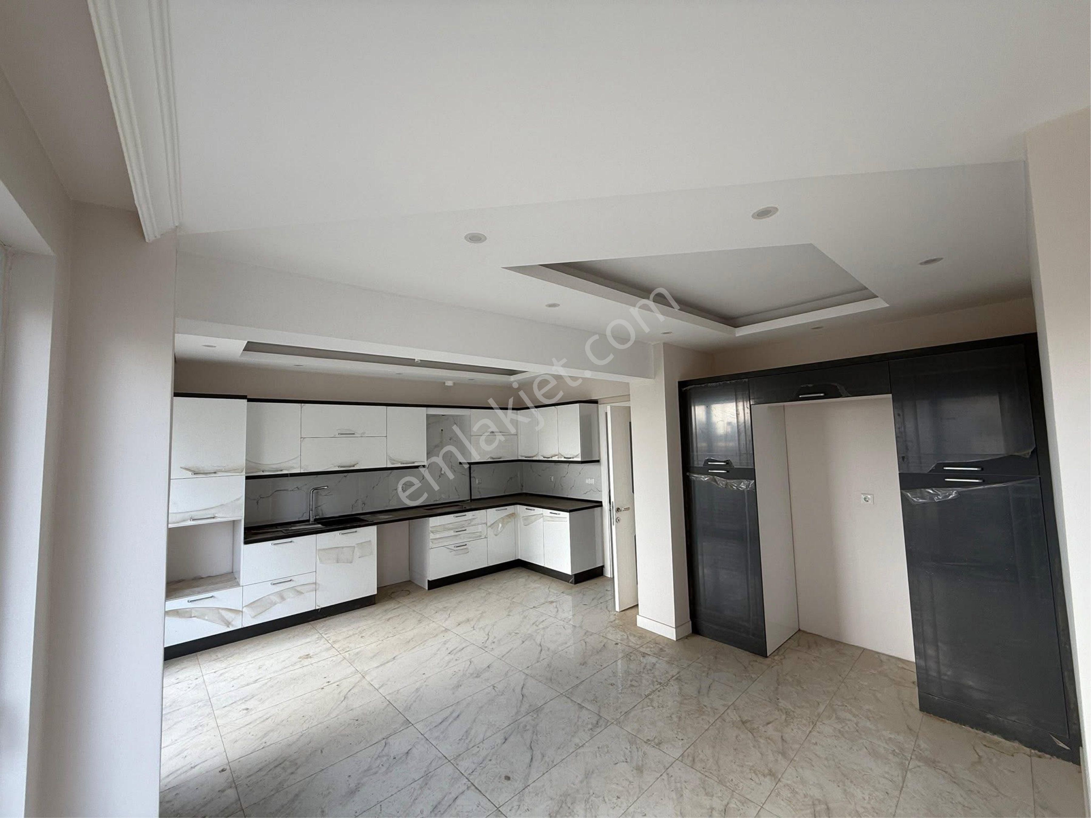 Yeşil Mahalle 4+2 Dubleks Kiralık Daire - Görsel 2