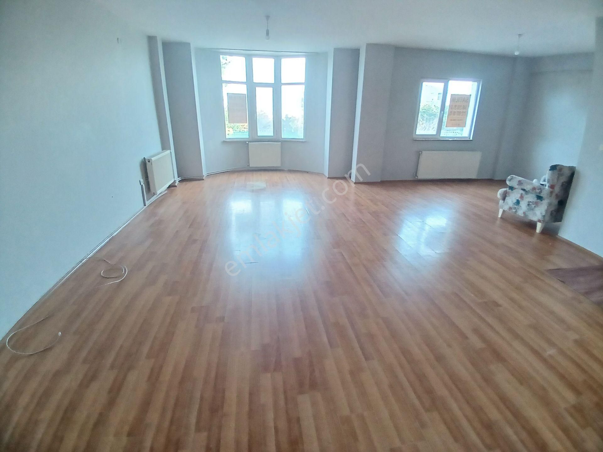 Bahçeşehir 2. Kısım'da Satılık 3+1 Daire, 145m², Krediye Uygun - Görsel 10