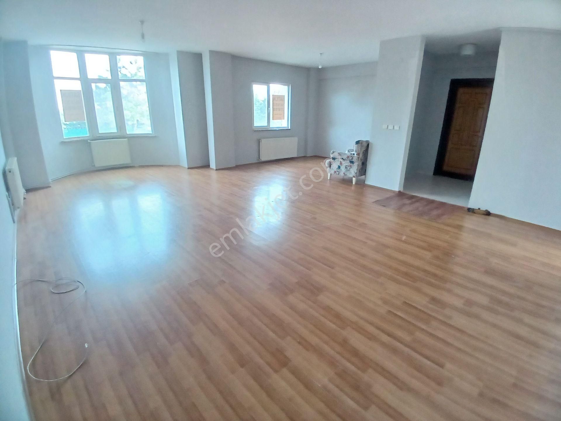 Bahçeşehir 2. Kısım'da Satılık 3+1 Daire, 145m², Krediye Uygun - Görsel 7