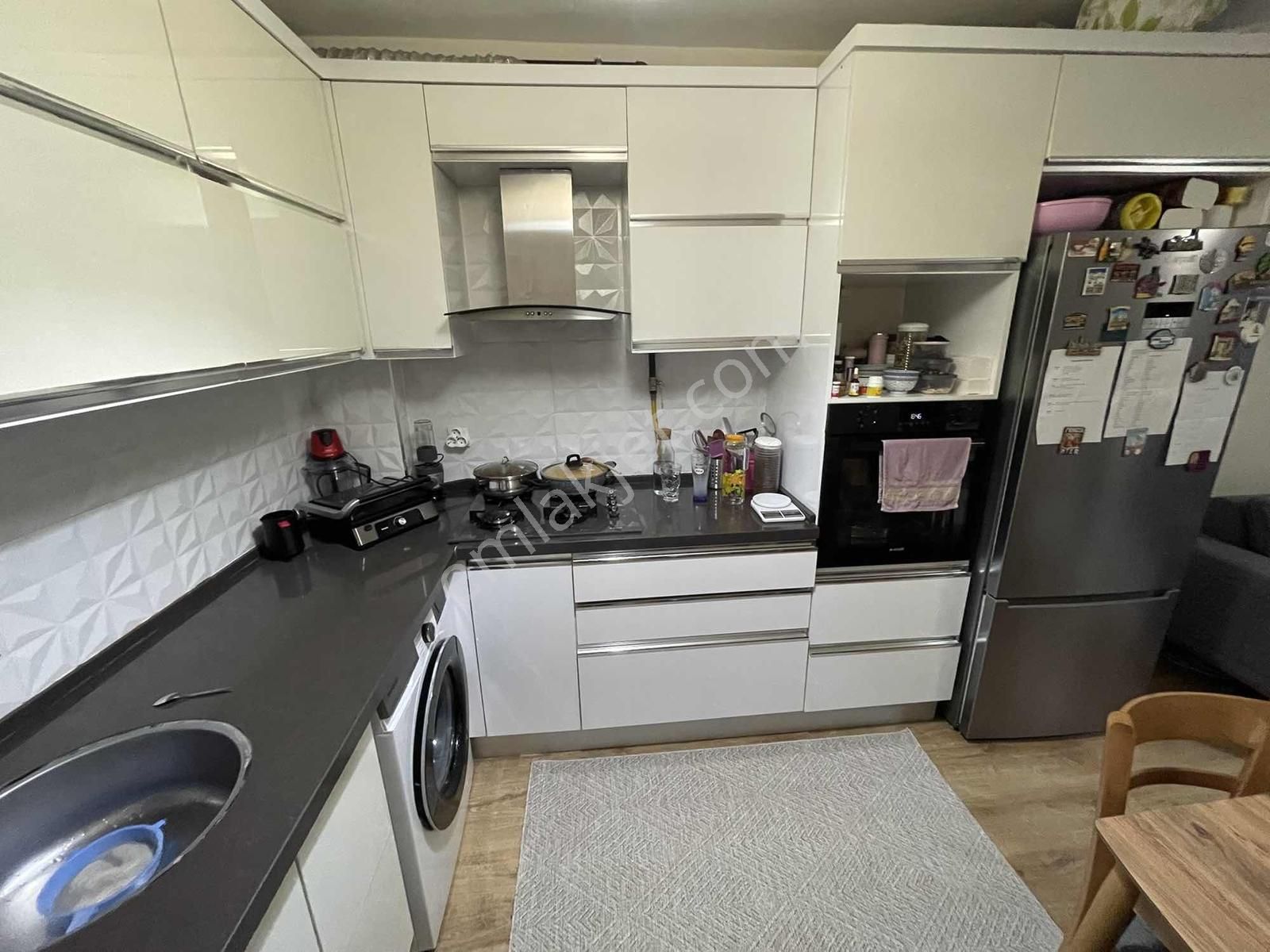 Premium Yaşam | Merkezi Konum | Ara Kat | Özel Dönüşümlü 1+1 - Görsel 10