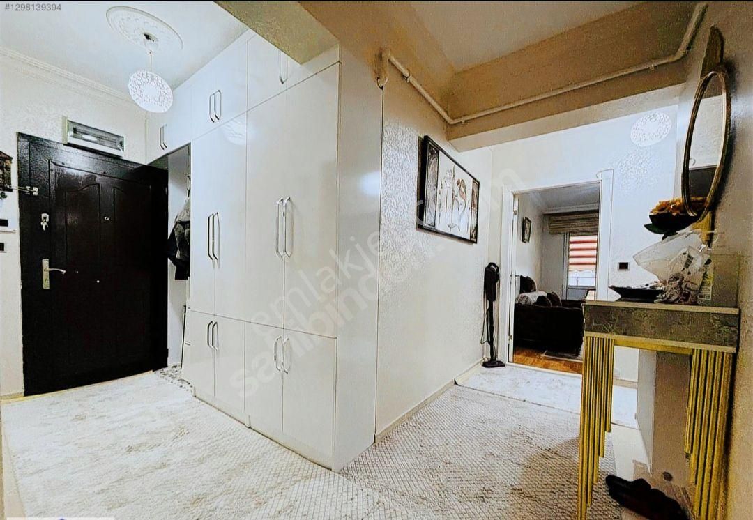 Cadde Üstü 29 Ekimde Arakat Asansörlü Merkezi Lokasyonda 3+1 - Görsel 12