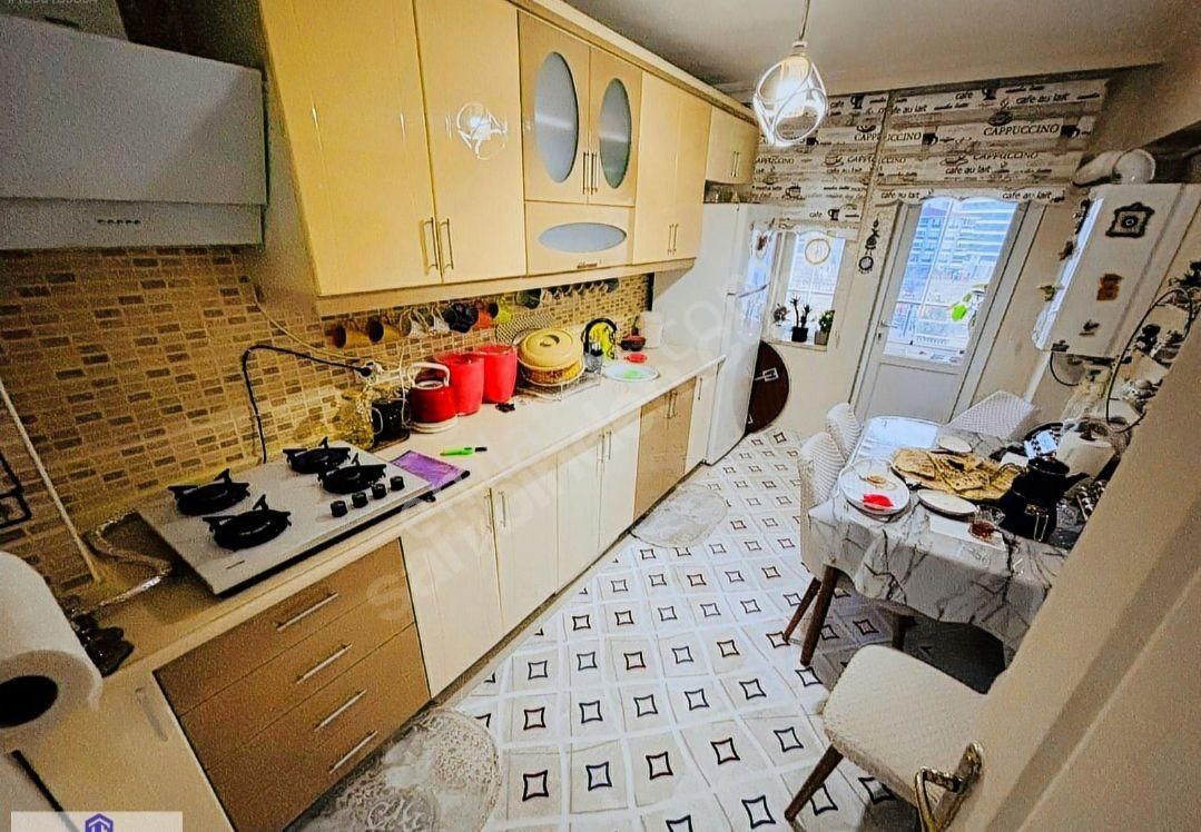 Cadde Üstü 29 Ekimde Arakat Asansörlü Merkezi Lokasyonda 3+1 - Görsel 3