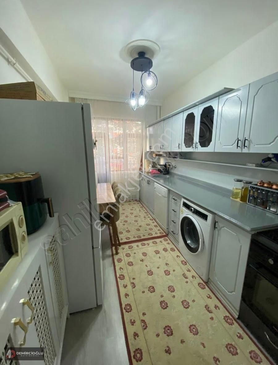 Bahçelievler'de Acil Satılık 2,5+1 (yalıtımlı) - Görsel 5
