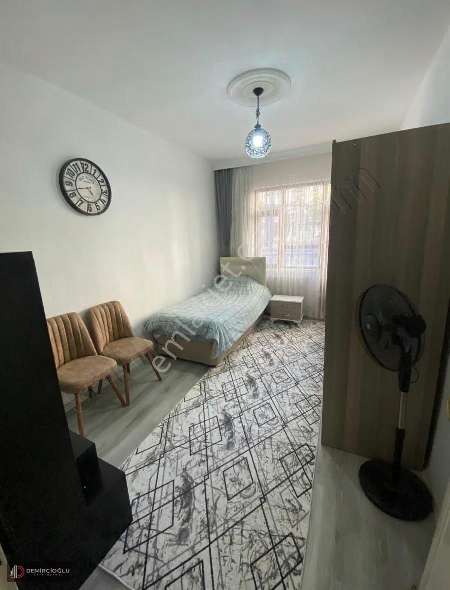 Bahçelievler'de Acil Satılık 2,5+1 (yalıtımlı) - Görsel 10