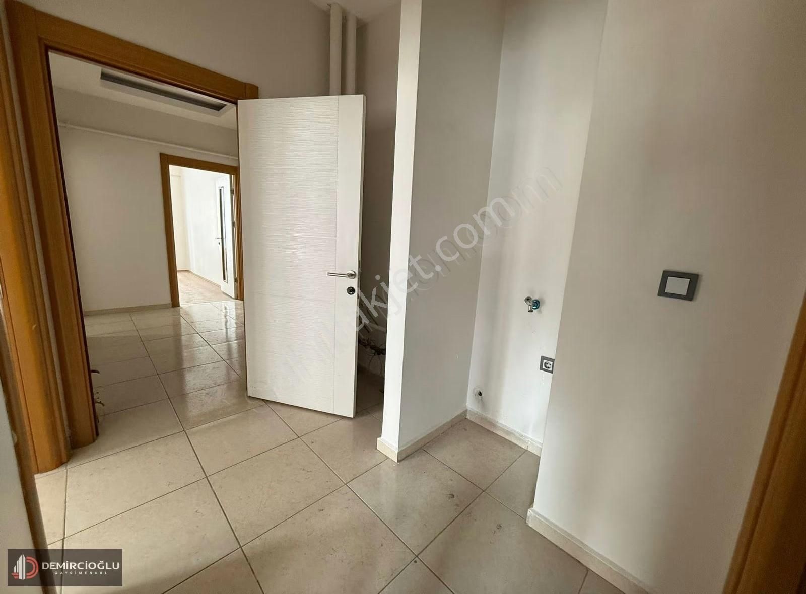 Acil Satılık// Güney Batı Cephe//150 M2//boş Daire - Görsel 8