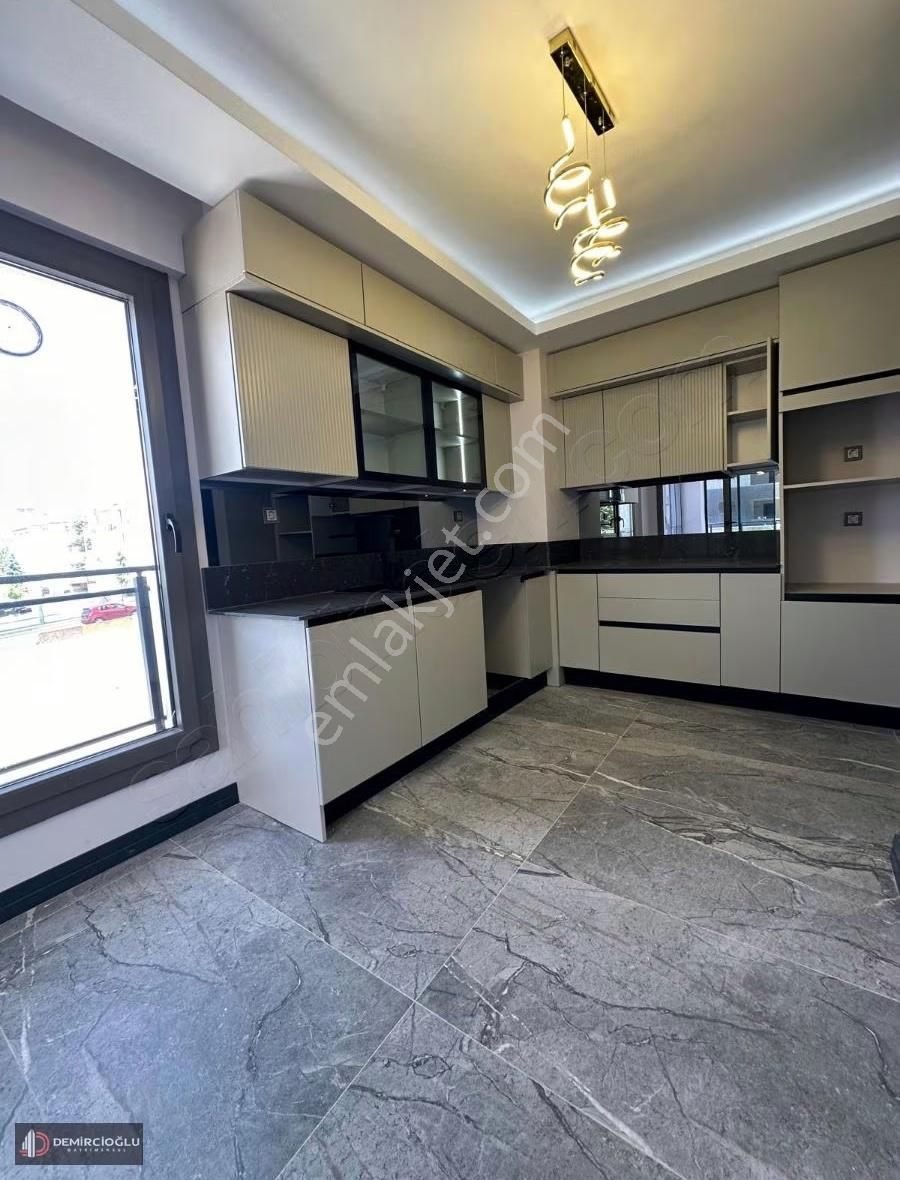 Avenır Kalitesiyle 2,5+1 Lüks Sıfır Meskenli Daire - Görsel 12