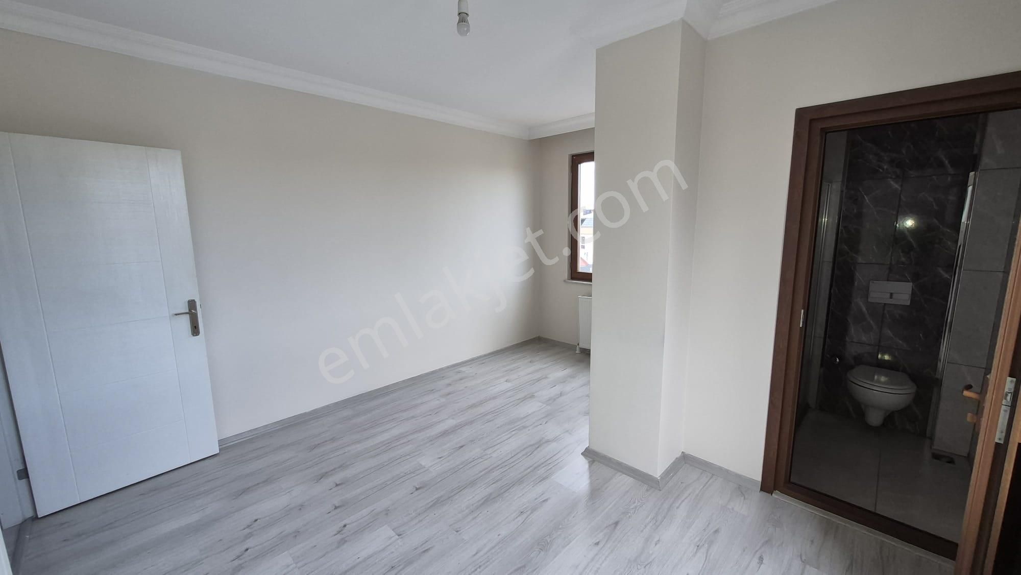 Caddelere Komşu Geniş 2+1 Kiralık Daire - Görsel 19