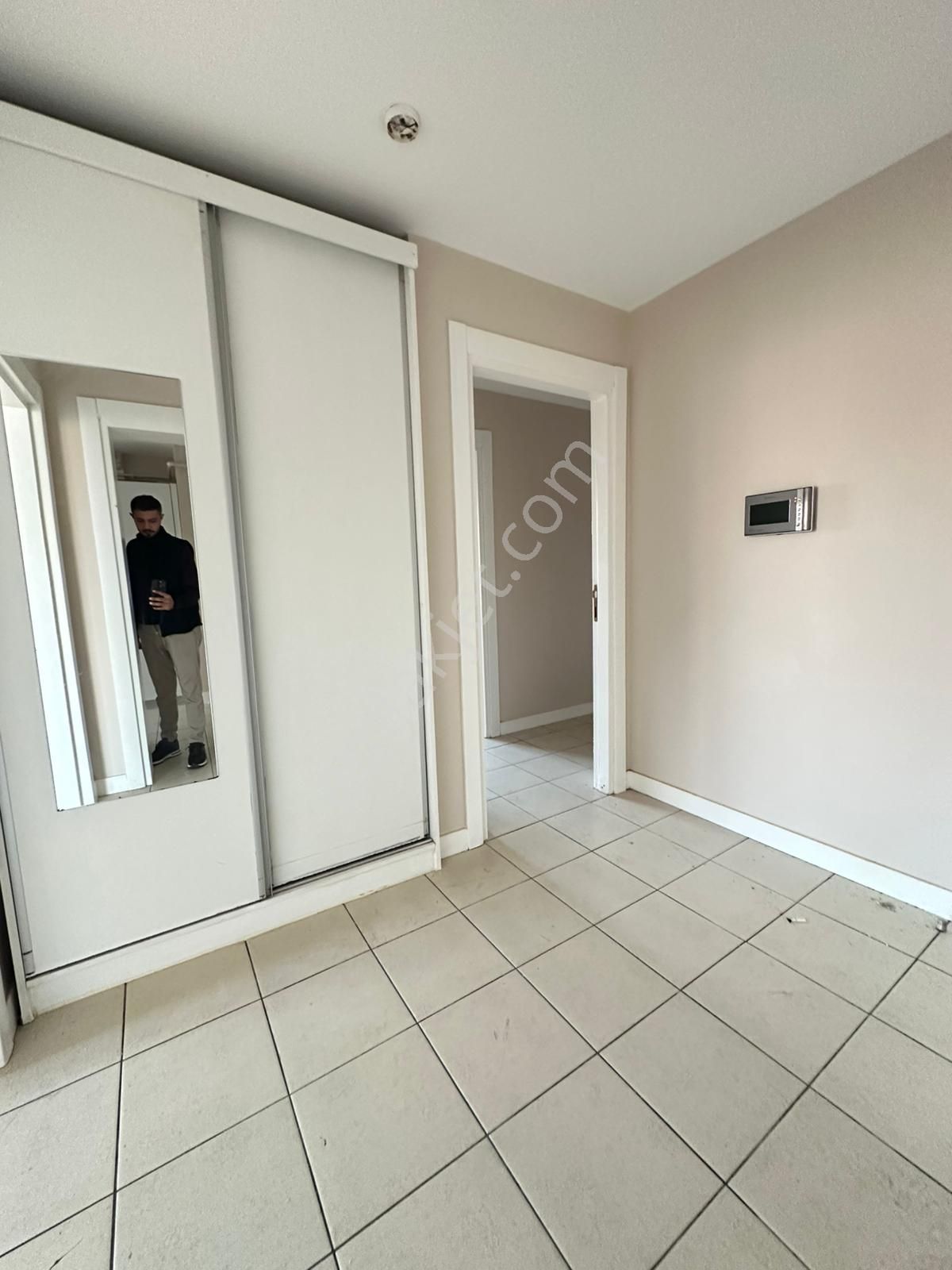 Esenyurt Yeşilkent Mahallesi İnnovia 2 Sitesi 3+1 120 M2 Kiralık Boş Daire Havuz Ve Peyzaj Cepheli - Görsel 20