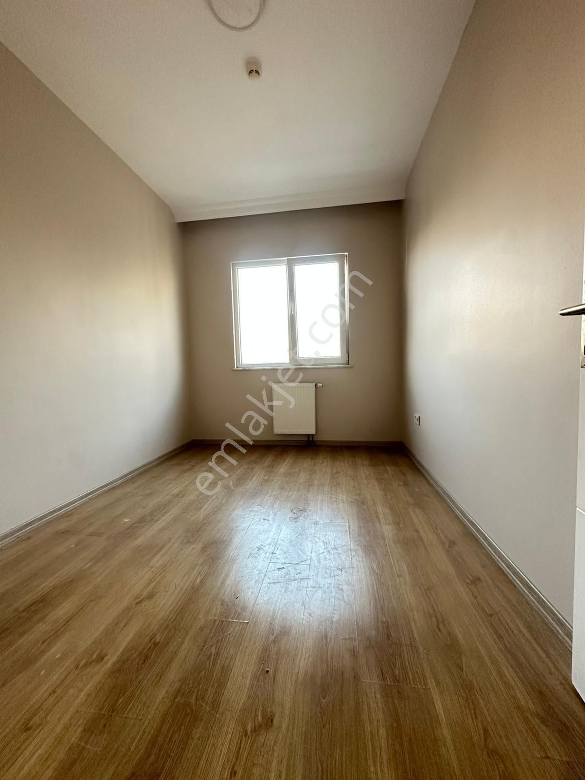 Esenyurt Yeşilkent Mahallesi İnnovia 2 Sitesi 3+1 120 M2 Kiralık Boş Daire Havuz Ve Peyzaj Cepheli - Görsel 24