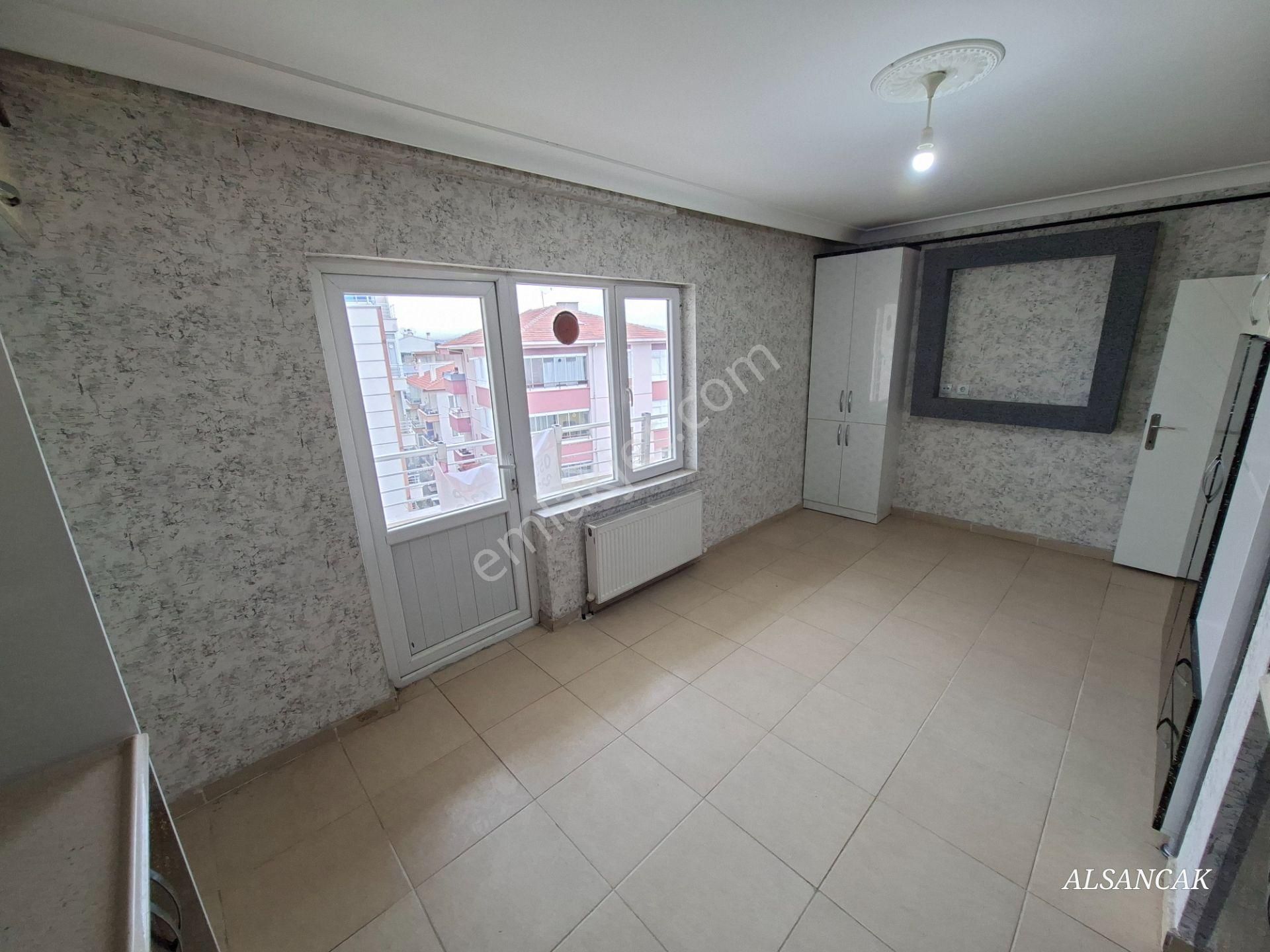 Etimesgut Merkezde 4+1 Katta Dubleks Yüksek Krediye Uygun - Görsel 5