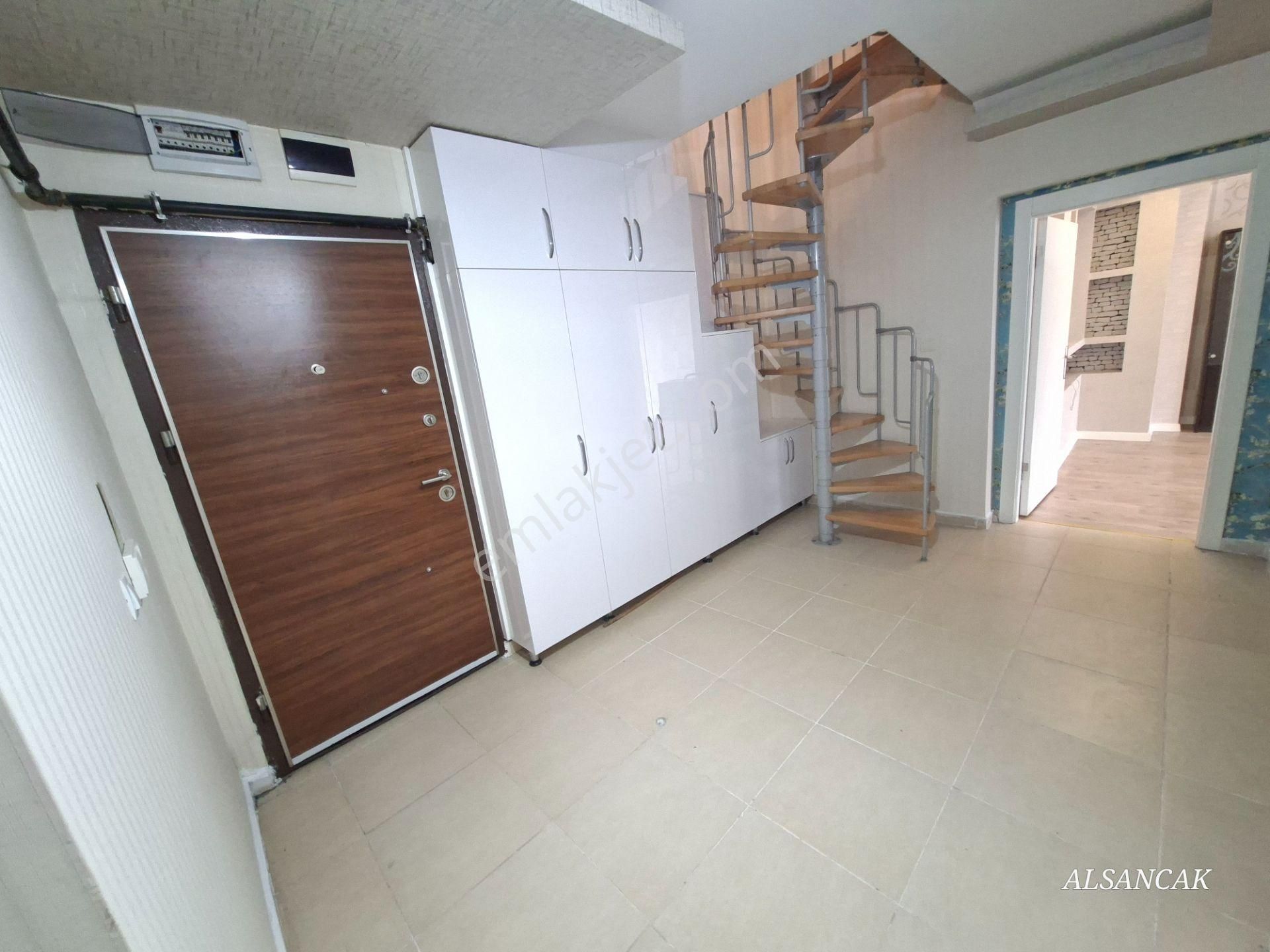 Etimesgut Merkezde 4+1 Katta Dubleks Yüksek Krediye Uygun - Görsel 17