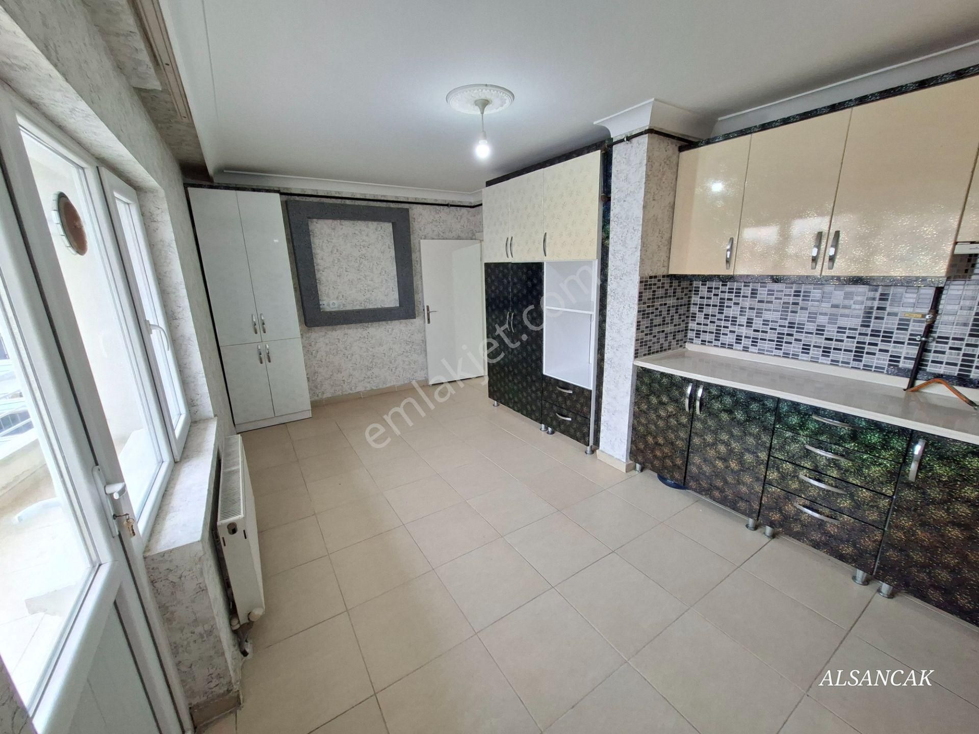 Etimesgut Merkezde 4+1 Katta Dubleks Yüksek Krediye Uygun - Görsel 4