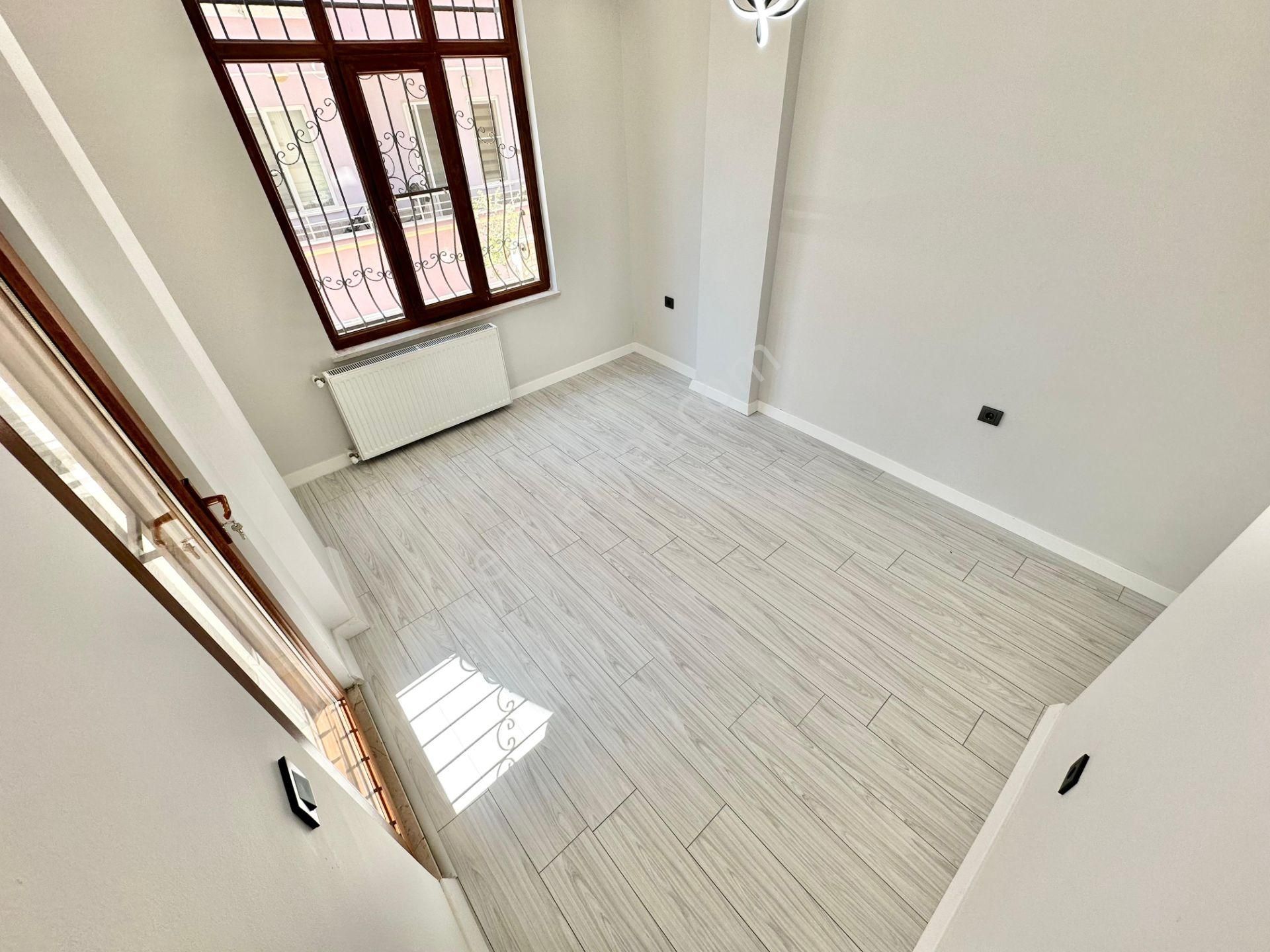 ꧁ay Emlaktan꧂akçay'da Müstakil Tadında Muhteşem Konumlu Ön Cephe Doğalgazlı Satılık 3+1 Lüx Daire - Görsel 13