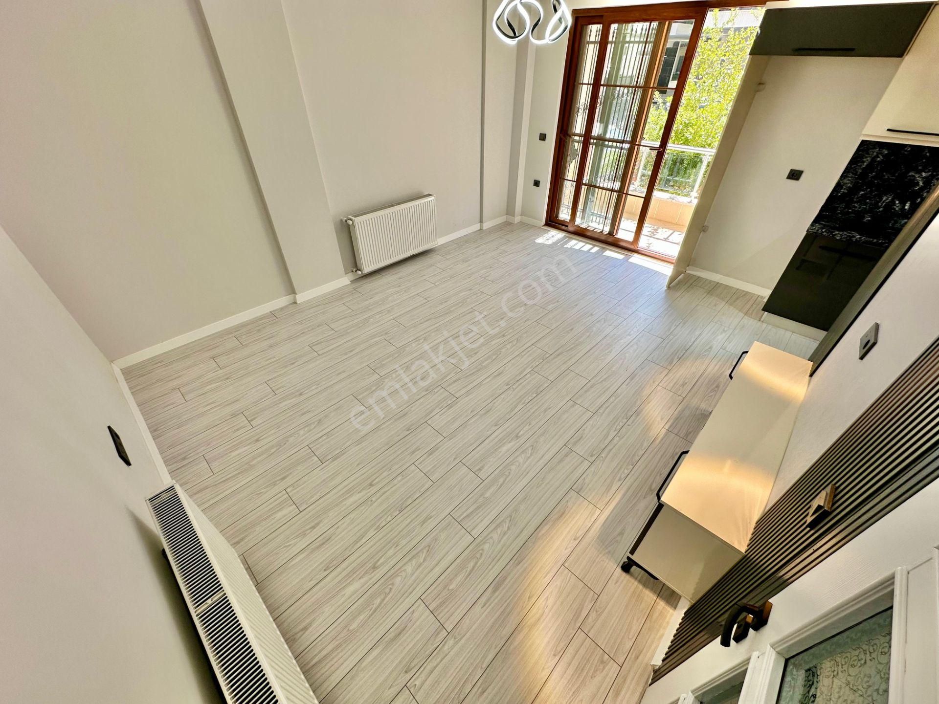 ꧁ay Emlaktan꧂akçay'da Müstakil Tadında Muhteşem Konumlu Ön Cephe Doğalgazlı Satılık 3+1 Lüx Daire - Görsel 7