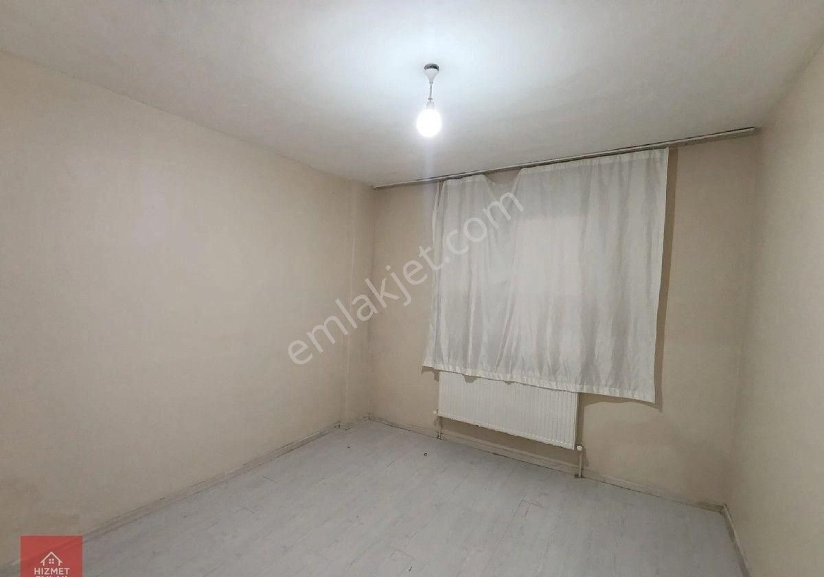 Esenler Turgutreis.mah Perşembe Pazarı Yakininda 1+1 Kiralik Bahcekati - Görsel 5