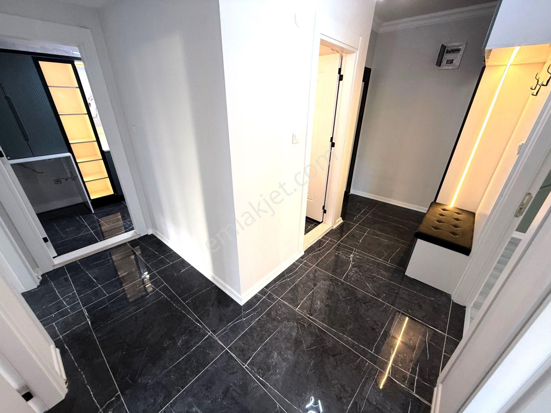 𝄞melodi'den İkizçay Merkez'de Ayrı Mutfaklı Ön Cephe Arakat Tasarımıyla Baş Döndürecek 2+1 Daire - Görsel 29