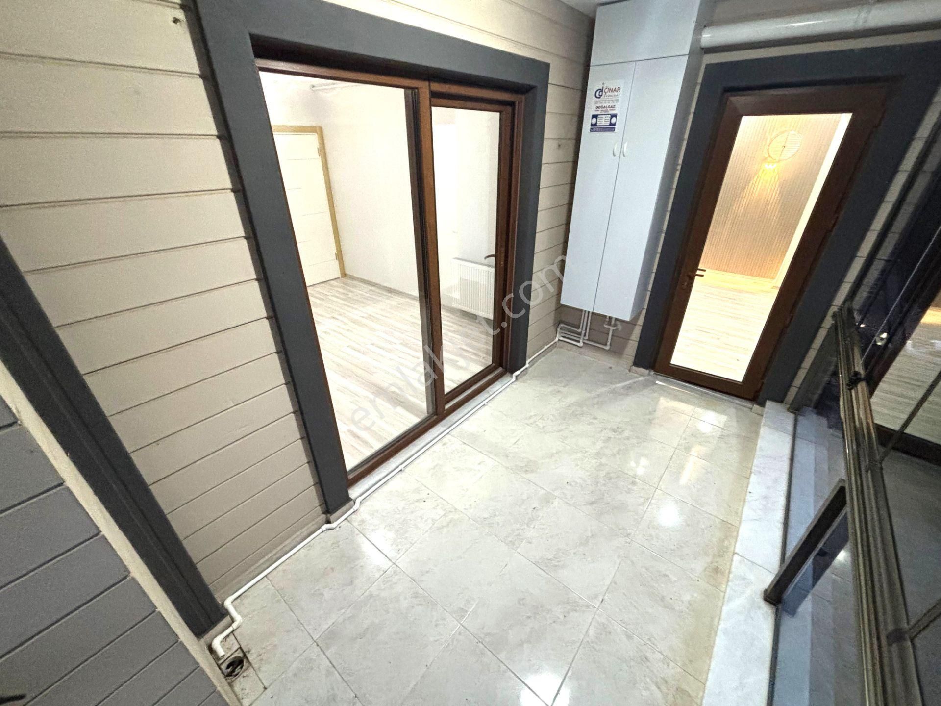 𝄞melodi'den Altınkum'un Güzel Yerinde Ara Kat Cam Balkonlu Göz Alıcı Tasarımlı 2+1 Daire - Görsel 6