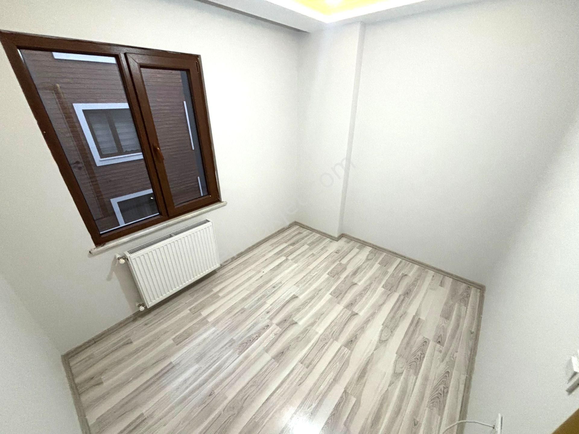 𝄞melodi'den Altınkum'un Güzel Yerinde Ara Kat Cam Balkonlu Göz Alıcı Tasarımlı 2+1 Daire - Görsel 12