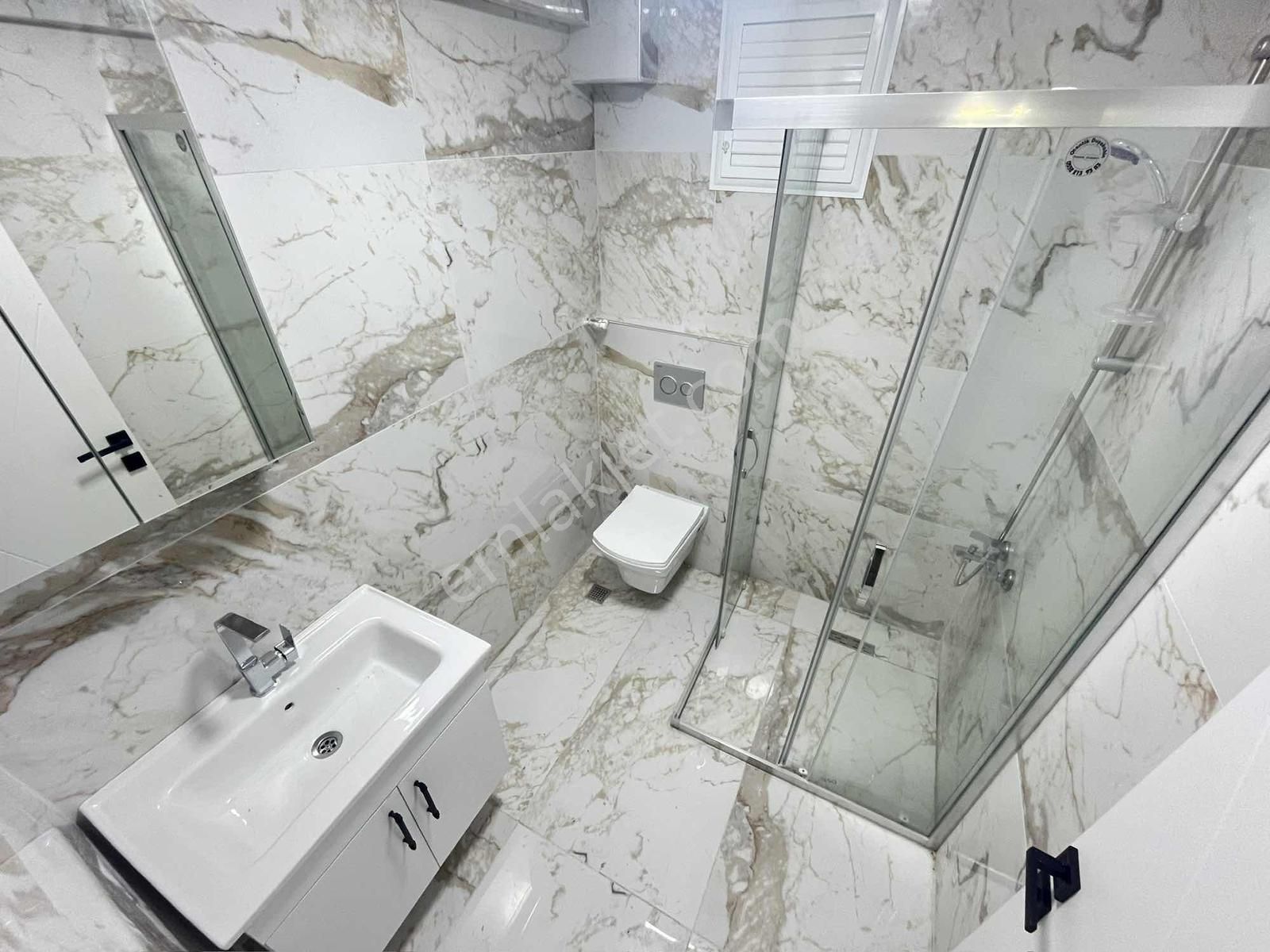 Gürsoy'dan Akçay Merkezde Denize 500m Arakat Masrafsız 2+1 - Görsel 12