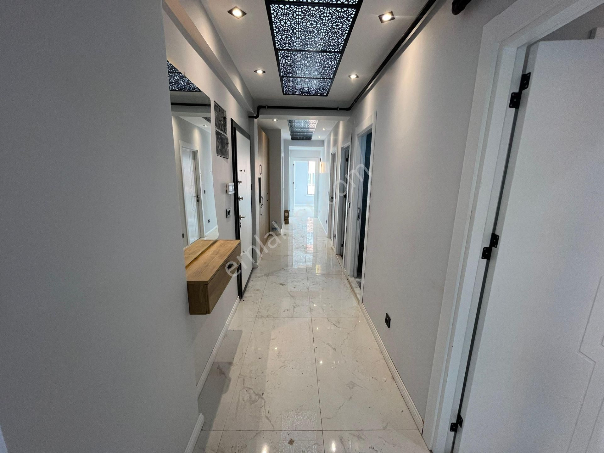 Öztel'den Çamlıca Mahallesinde Lüx Giyinme Odalı 3+1 Sıfır Daire - Görsel 24