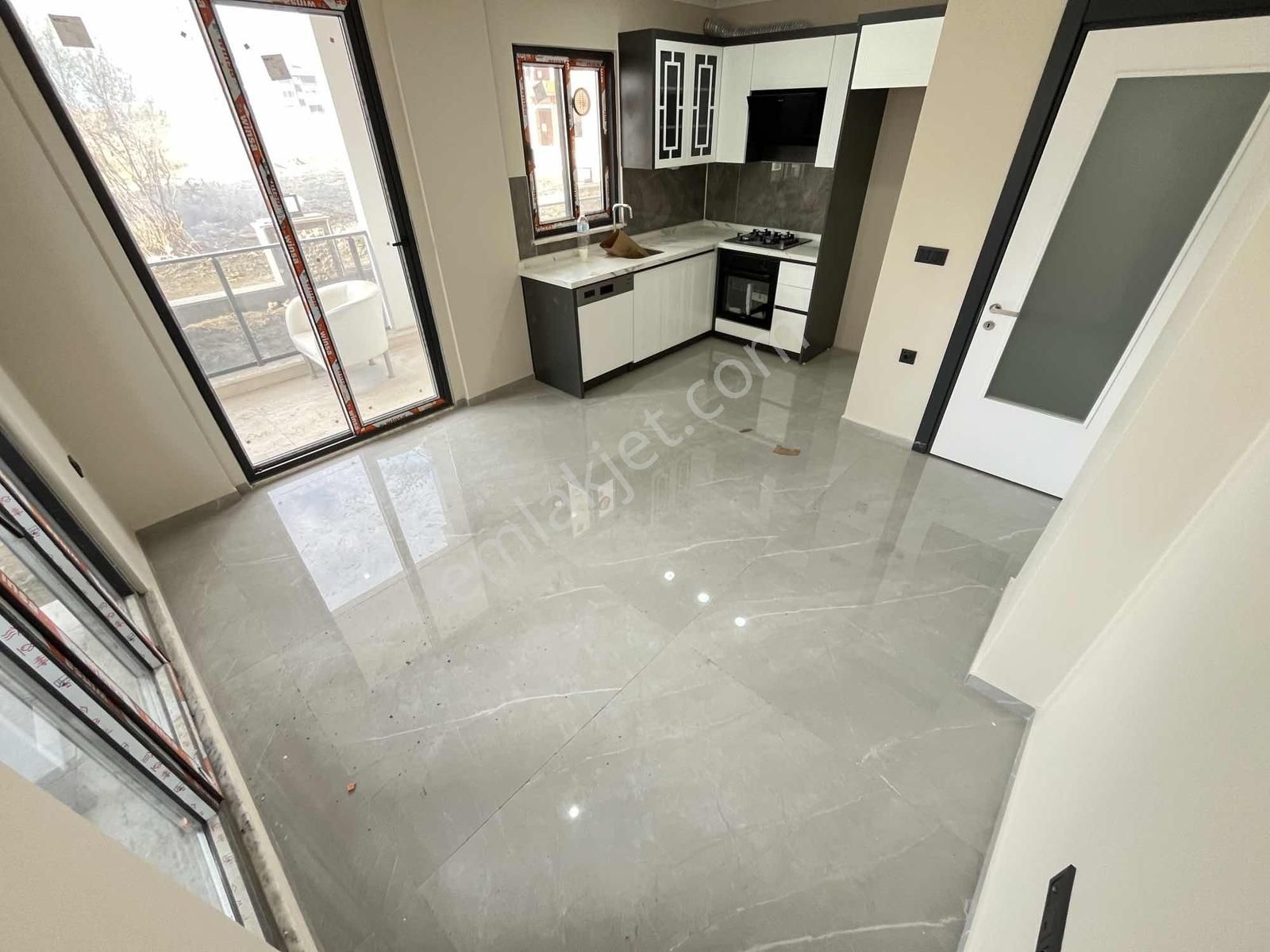 Gürsoy'dan Altınkumda Y.ısıtmalı Ön Cephe 2+1 Daire - Görsel 23