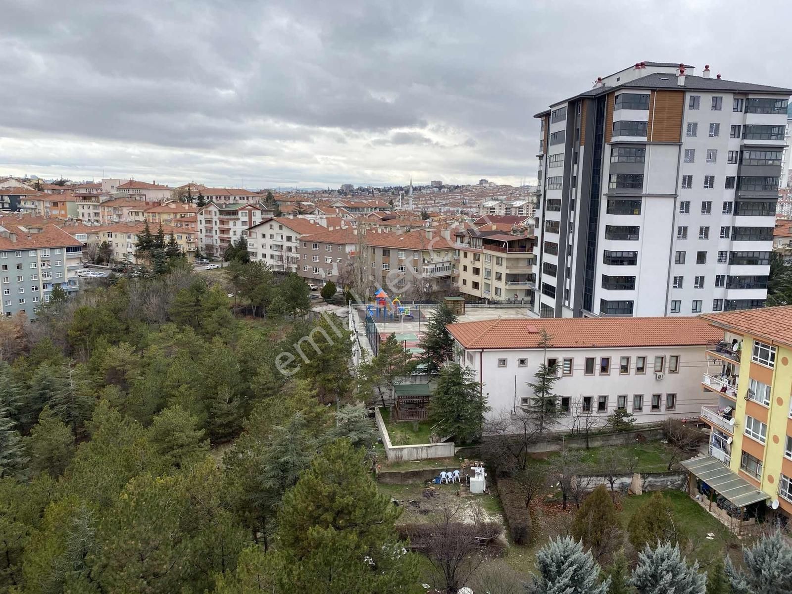 2 Bloklu Sitede 7.kat 4+1 Ebeweyn Banyolu Sıfır Metroya 3.dk - Görsel 7