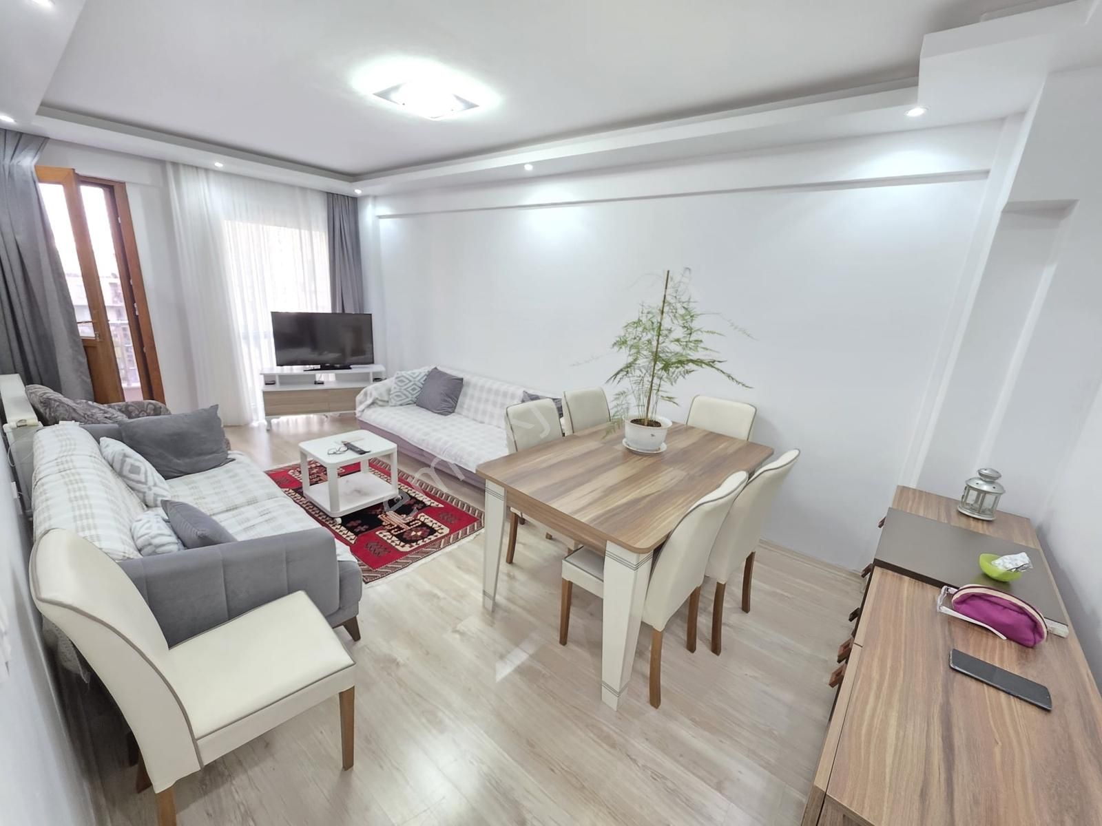 Satılık 2+1 Daire, Kapalı Mutfak, Ebeveyn Banyo, Otoparklı - Görsel 19