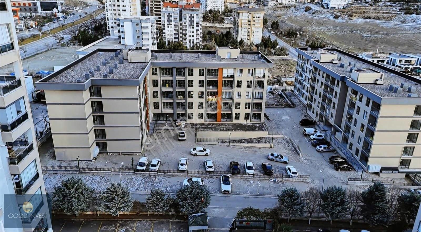 Botanik Metro Yakını Meydan Çakırlar'da Kiralık 1+1 Daire