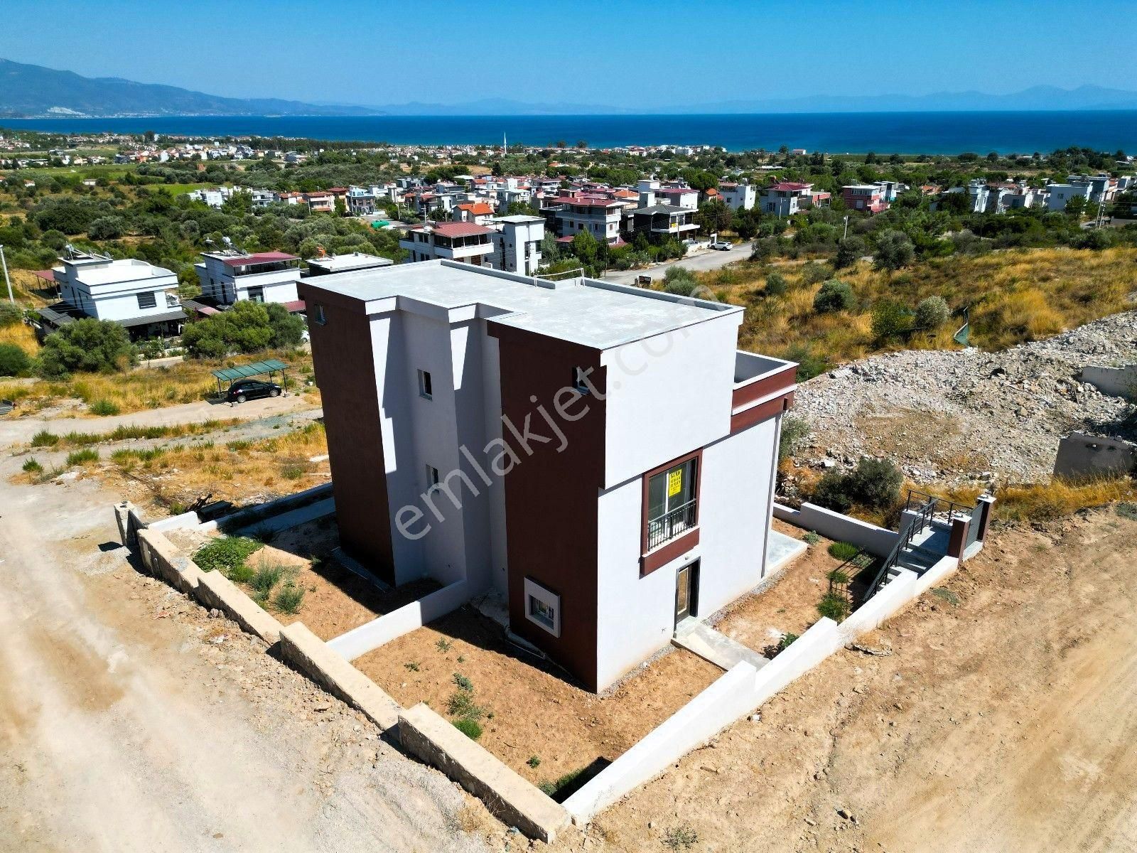 İzmi̇r Seferi̇hi̇sar Doğanbey De Satılık Deni̇z Manzaralı Yazlık 3+1 - Görsel 4